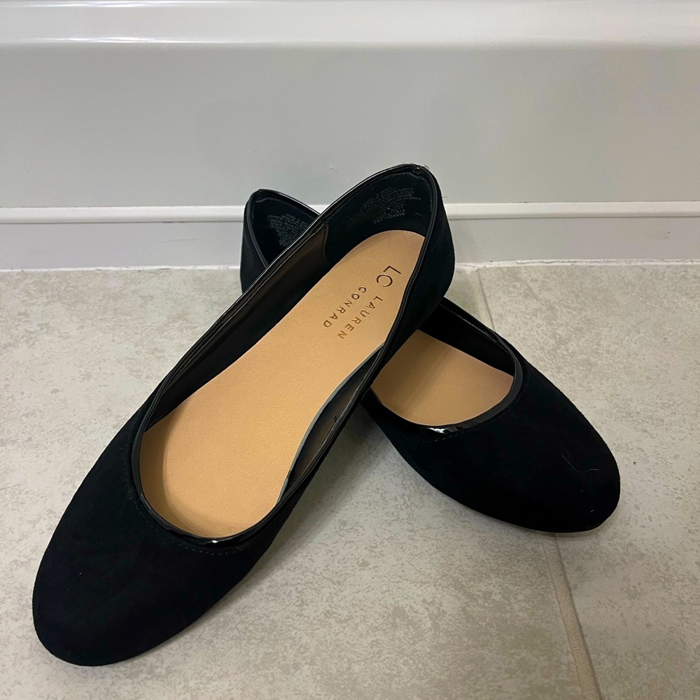 Size 8 Women’s Flats